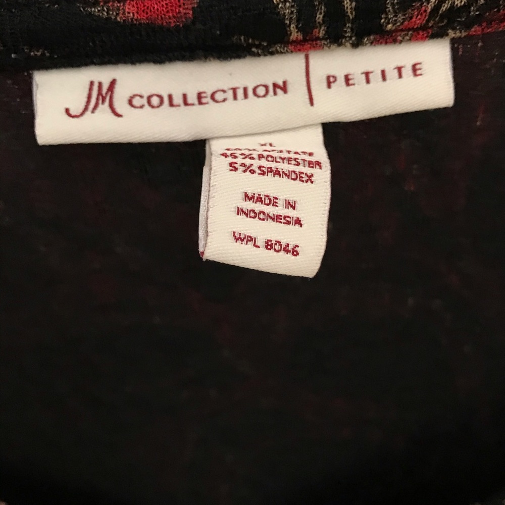 JM Collection Top ❣️ - Picture 4 of 4